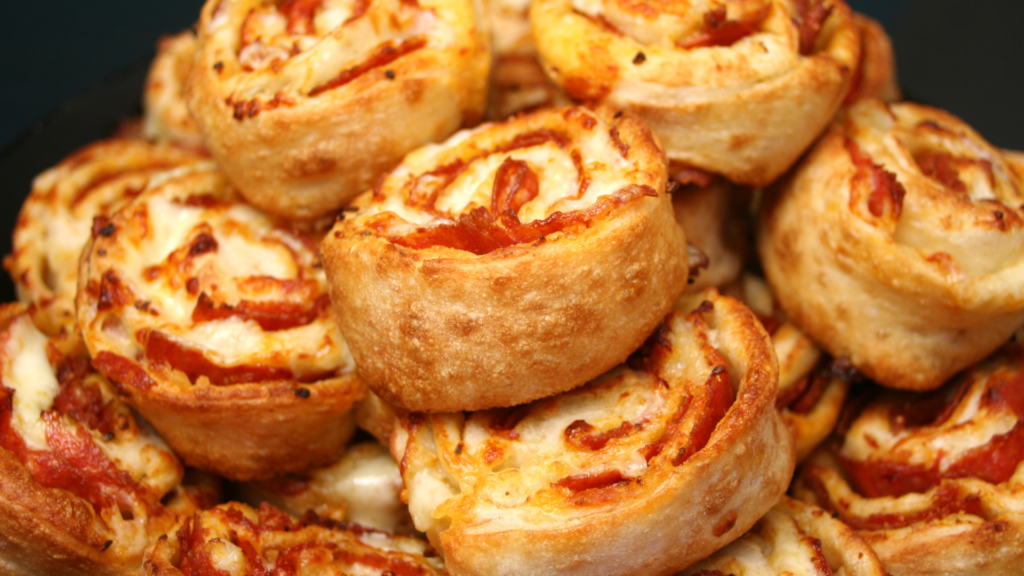 Pizza Rolls Oignons Gouda Origan